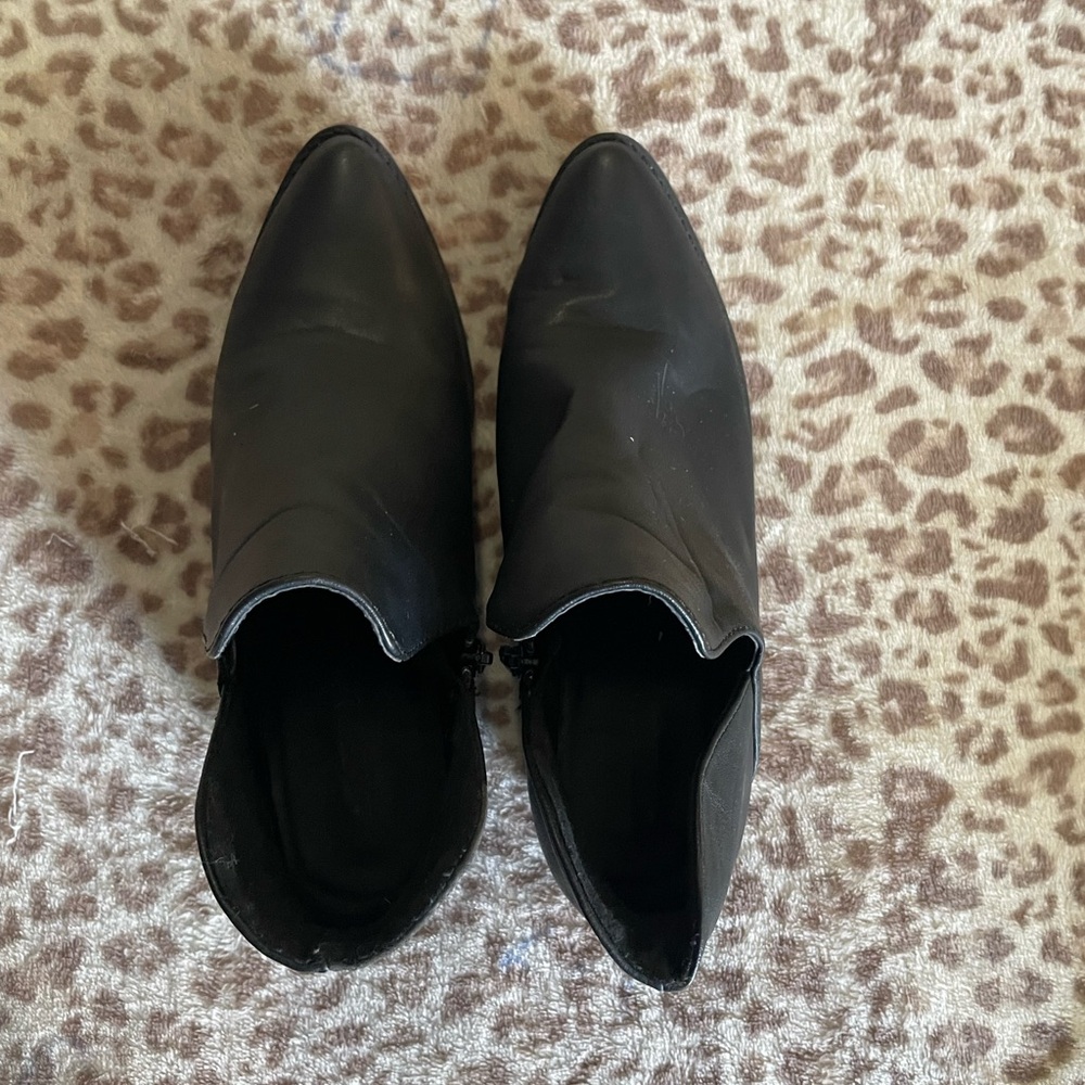 Soda Black Ankle Booties